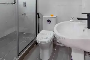 Luxury 2 Bedroom Apartment