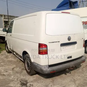 Volkswagen Transporter 1999 White