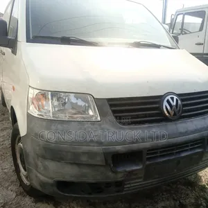 Volkswagen Transporter 1999 White
