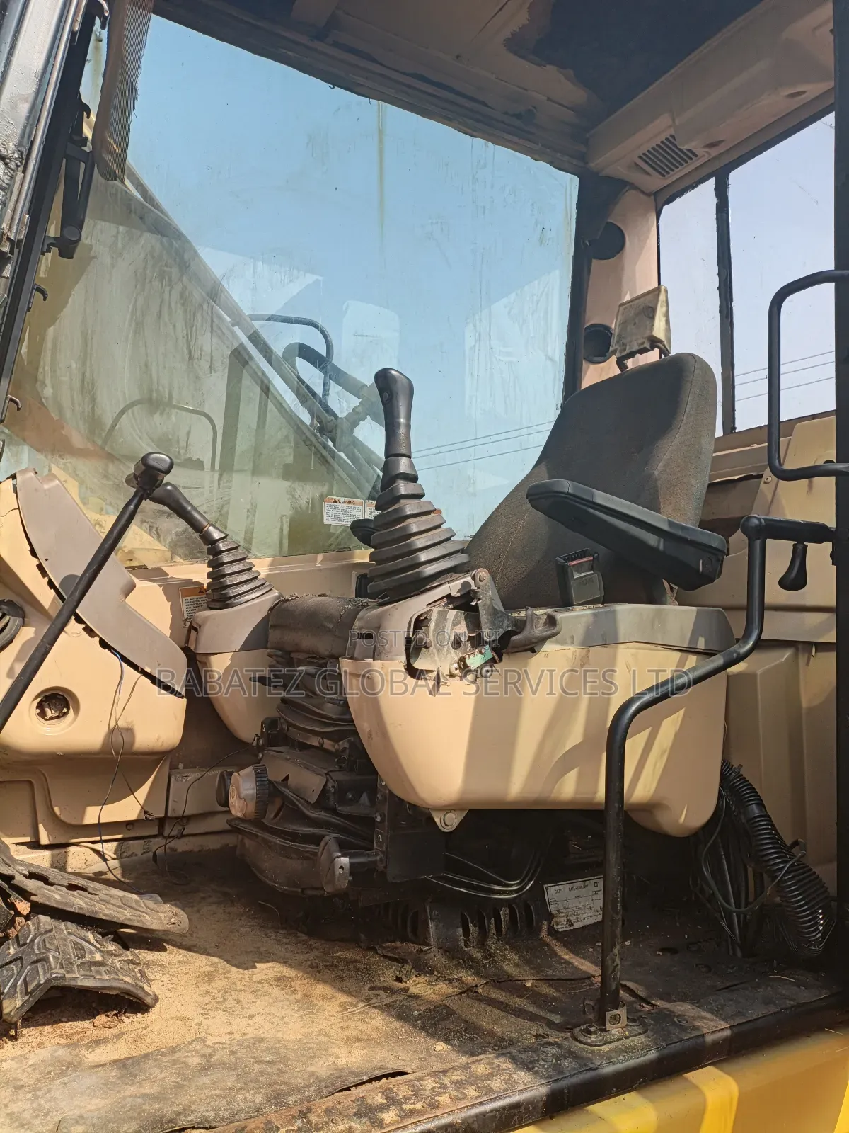 320 Bl Company Used