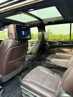 Cadillac Escalade Premium Luxury Platinum 2024 Black