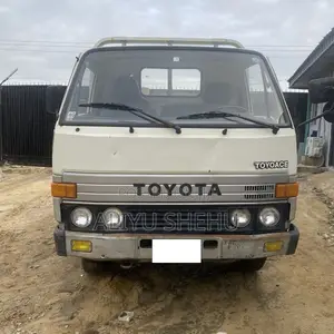 Toyota Dyna Truck