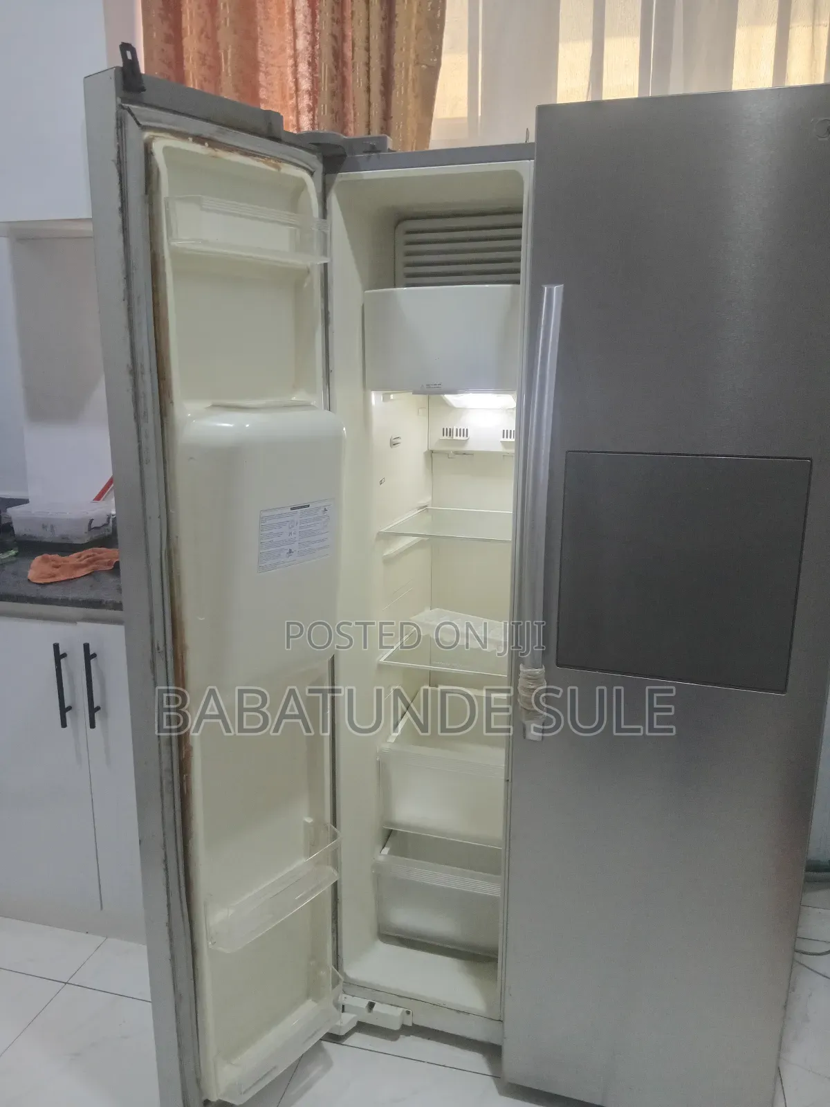 Refrigerator