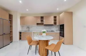 2 Bedroom Luxury Apartment