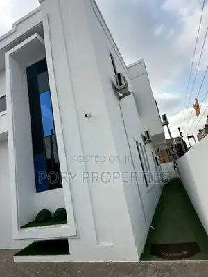 Furnished 3bdrm Duplex in God’S Will Estate, Jericho for sale