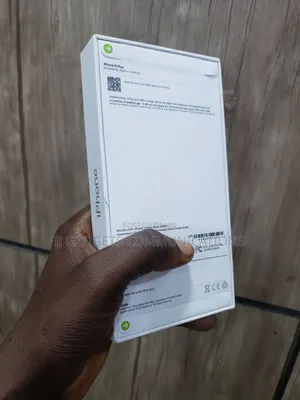 New Apple iPhone 16 Plus 256 GB White