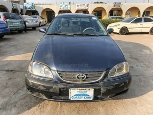 Toyota Avensis 1.8 1998 Blue
