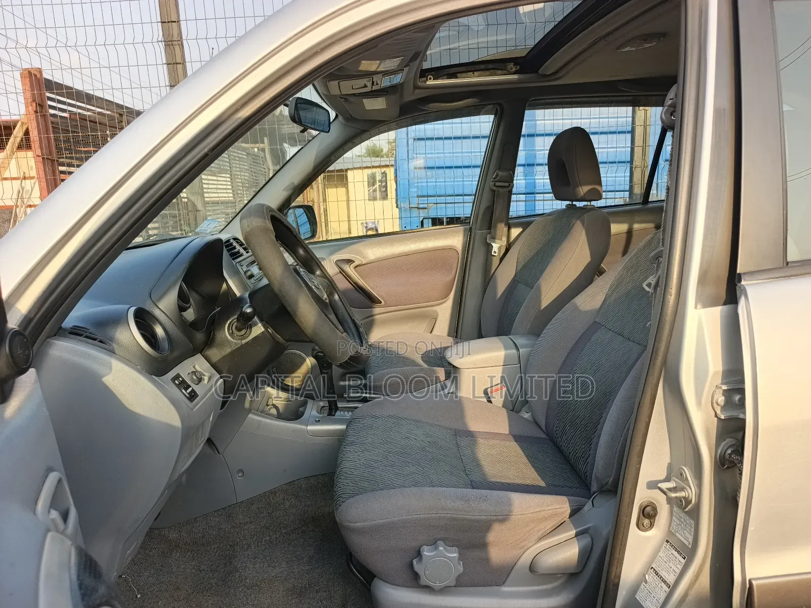 Toyota RAV4 Automatic 2003 Silver