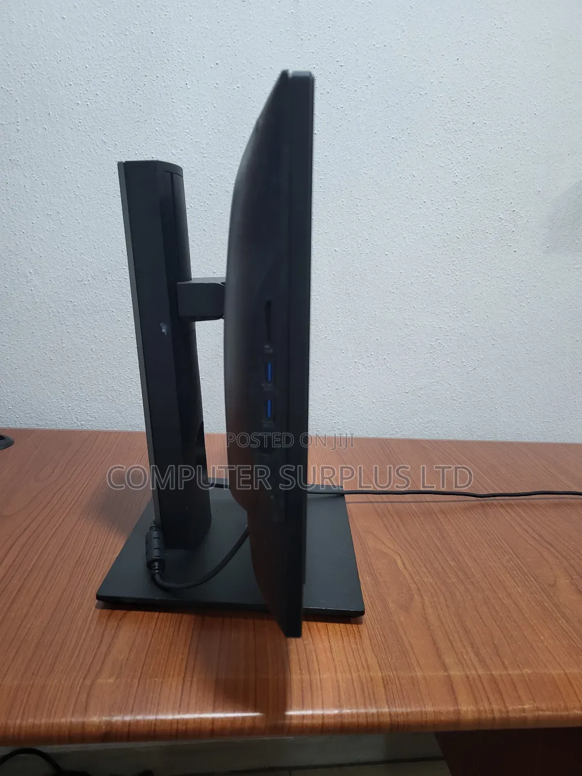 Desktop Computer Dell OptiPlex 3050 8GB Intel Core I7 SSD 256GB