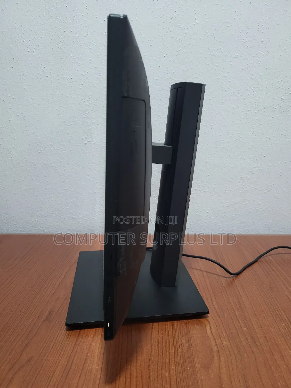 Desktop Computer Dell OptiPlex 3050 8GB Intel Core I7 SSD 256GB