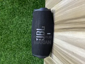 JBL Charge6