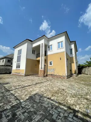 5bdrm Duplex in Off Sars Road, Port for sale