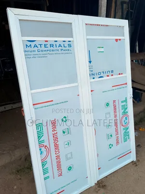 White Aluminum Door Toilet