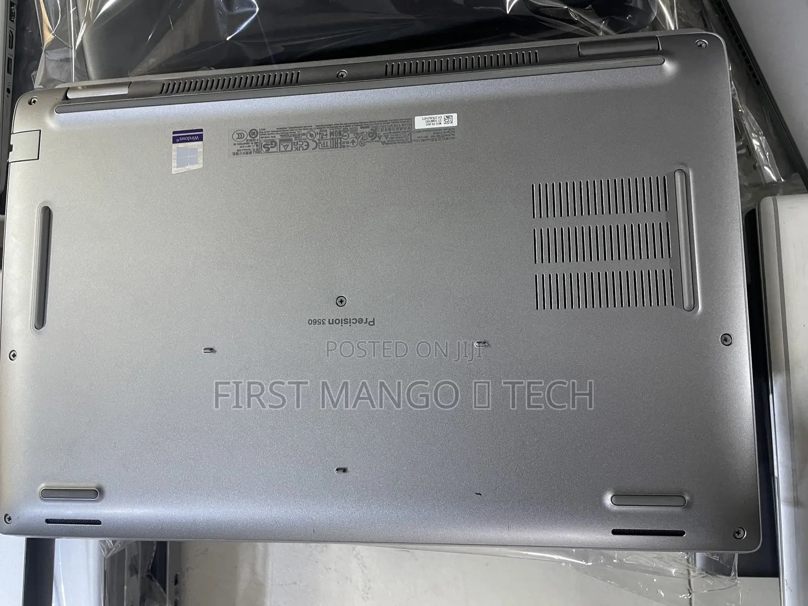 Laptop Dell Precision 3561 16GB Intel Core i5 SSD 256GB