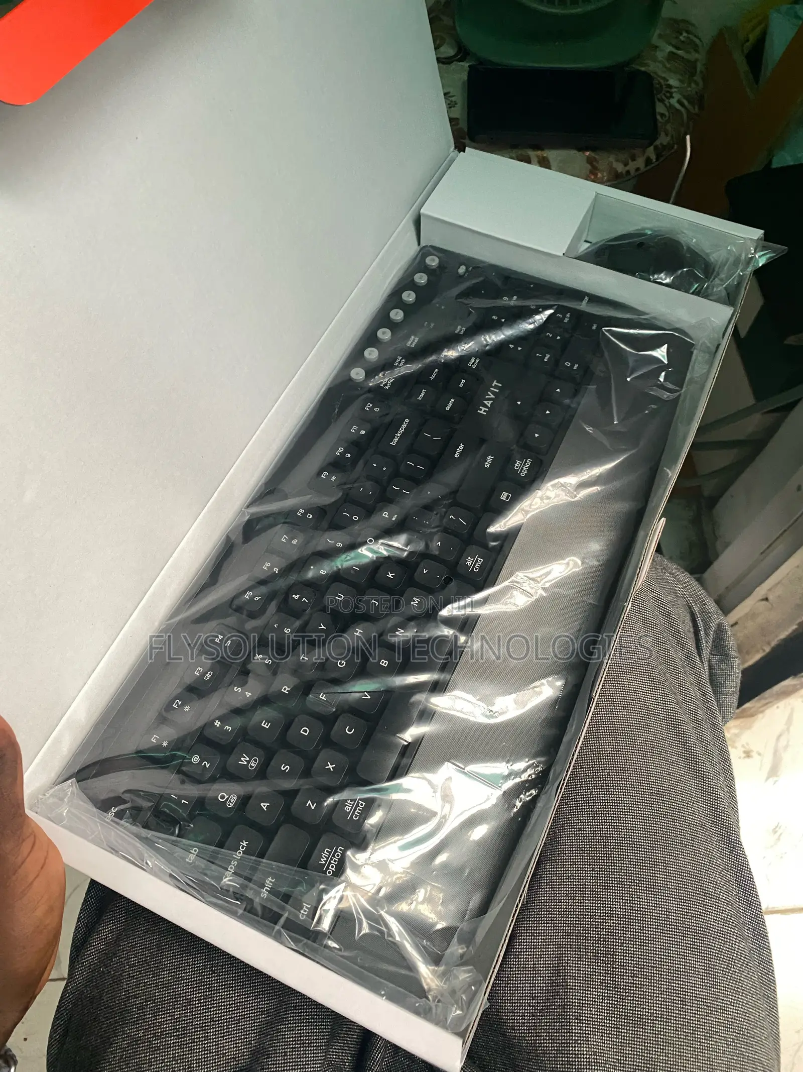 Havit Kb251wb Dual Mode Wireless Keyboard and Mouse Combo