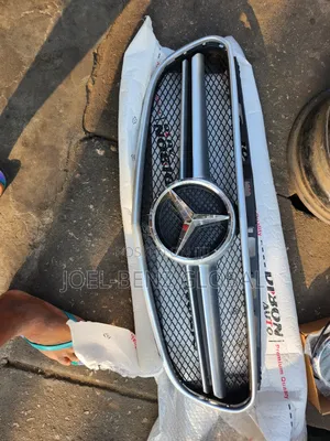 E350 2014 Front Bumper Grill