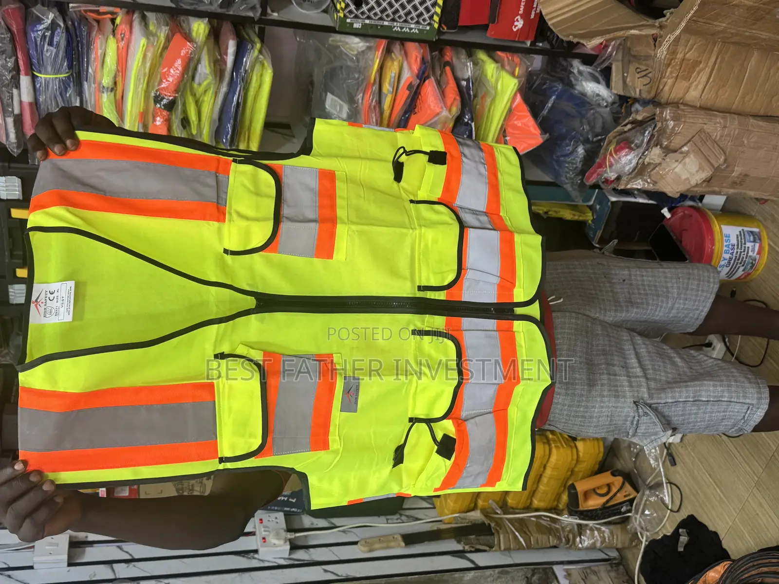 Durable Safety Reflective Jacket 🧥