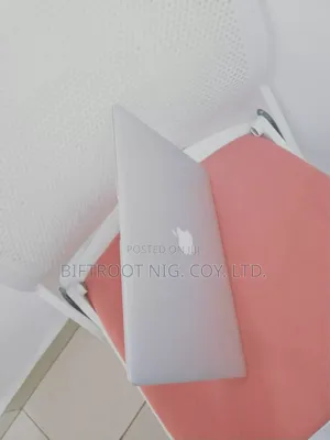 Laptop Apple MacBook Air 2015 8GB Intel Core i5 SSD 256GB