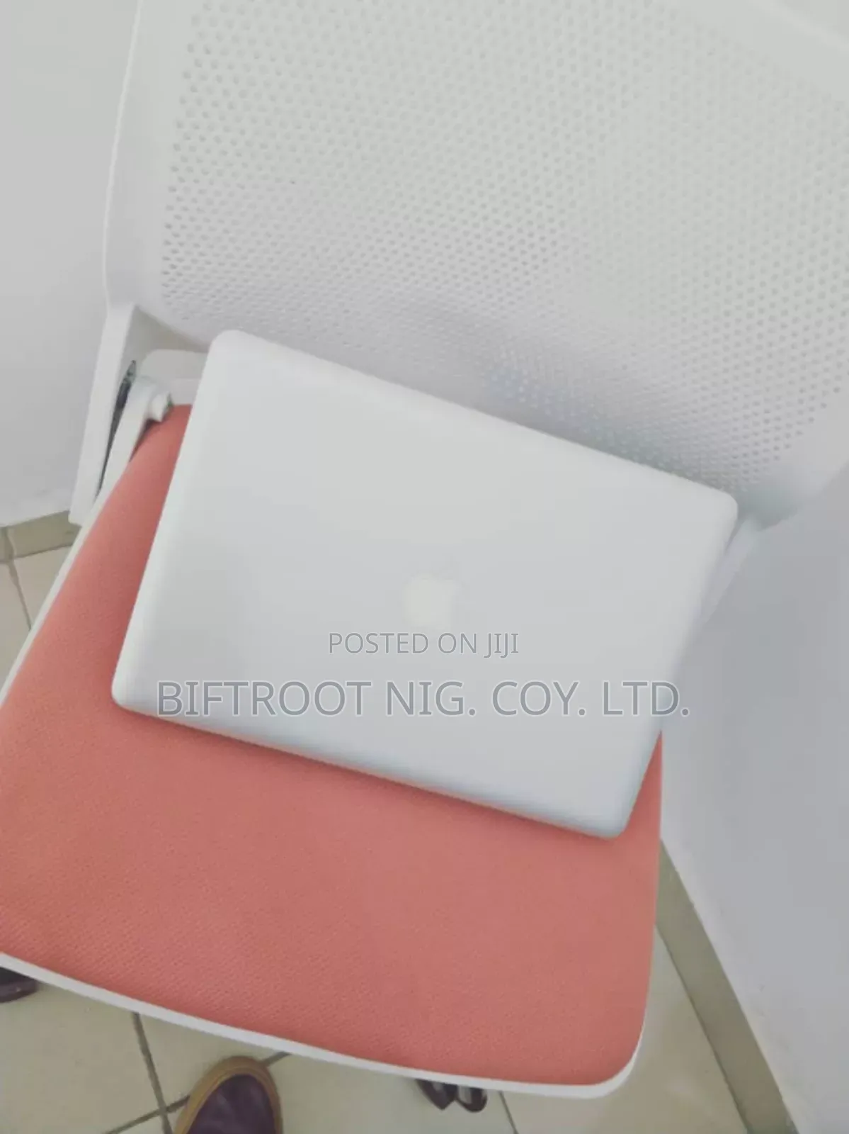 Laptop Apple MacBook 2012 8GB Intel Core i5 SSD 500GB
