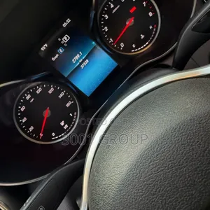 Mercedes-Benz C300 2020 White