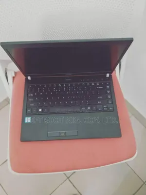 Laptop Acer TravelMate P2 8GB Intel Core I7 SSD 256GB
