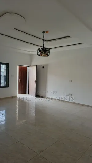 3bdrm Block of Flats in GRA Phase 2 / Port-Harcourt for rent