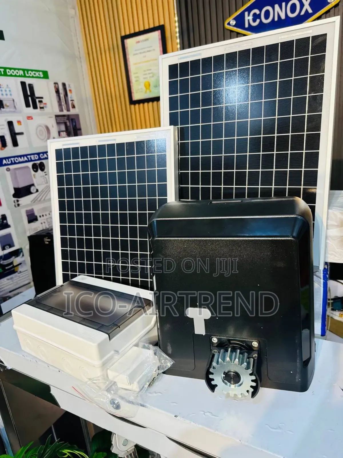 Smart Wifi Automated Gate Operator, 1000kg, Solar, Battery