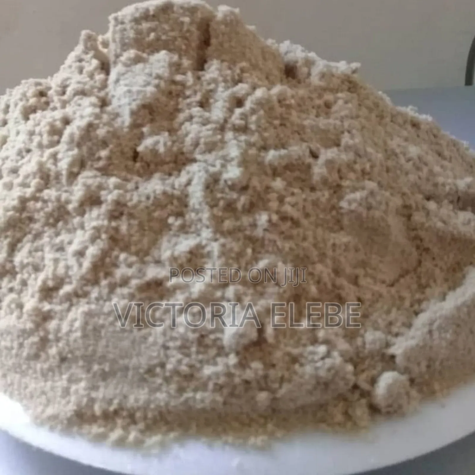 Dates Powder. Tigernut Powder