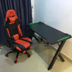 Red And Black Game Chair And Table