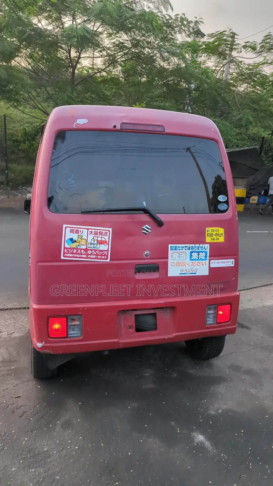 Suzuki APV Minibus 2010 Red