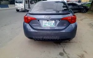Toyota Corolla 2015 Blue