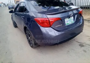 Toyota Corolla 2015 Blue
