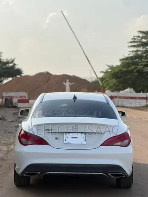 Mercedes-Benz CLA-Class CLA 250 4MATIC Sedan 2019 White