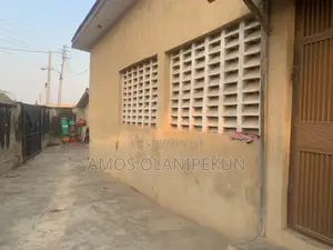 Furnished 3bdrm Bungalow in Ire Akari Estate, Ibadan for sale