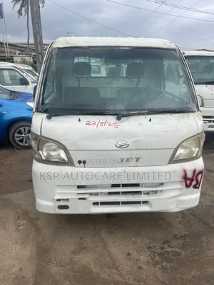 Suzuki Every 1980 White