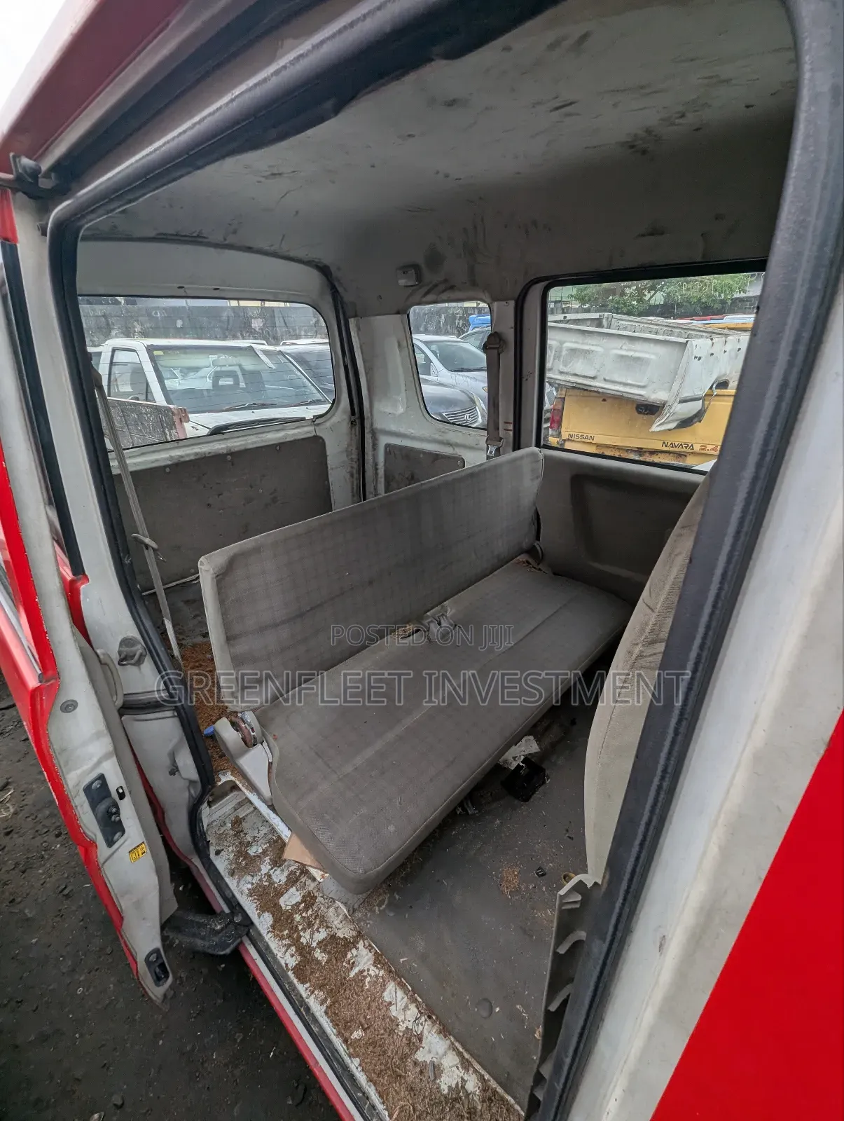 Suzuki APV Minibus 2012 Red