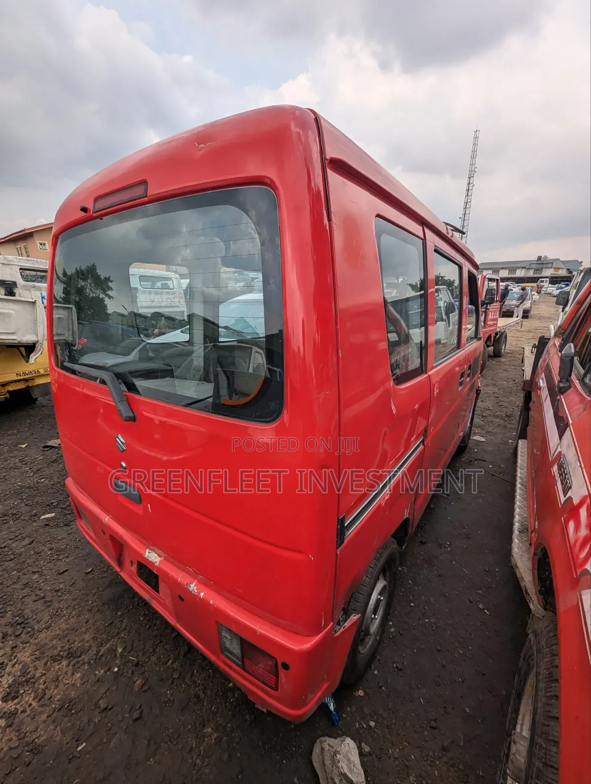 Suzuki APV Minibus 2012 Red