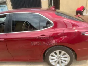 Toyota Camry LE FWD 2020 Red
