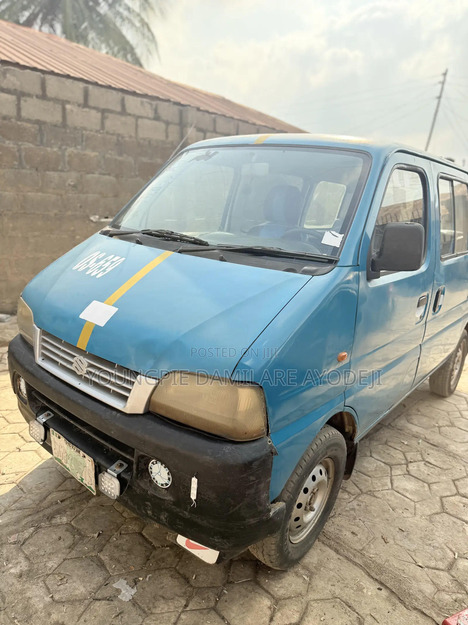 Suzuki APV Minibus 2010 Blue