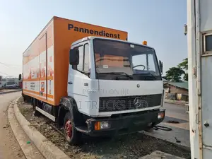 Mercedes Benz Truck 814