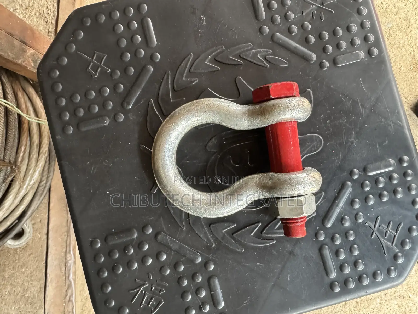 4.5 Ton Pass and Tight Shackle