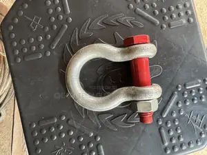 4.5 Ton Pass and Tight Shackle