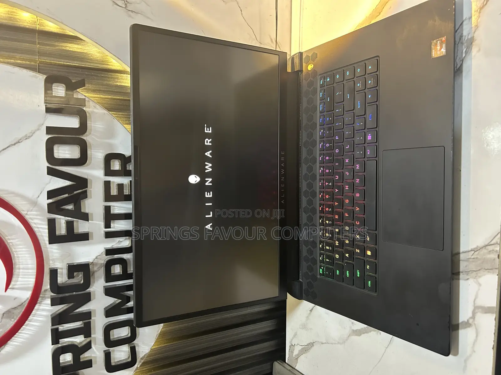 Laptop Alienware Area-51m 32GB AMD Ryzen 5 SSD 2T