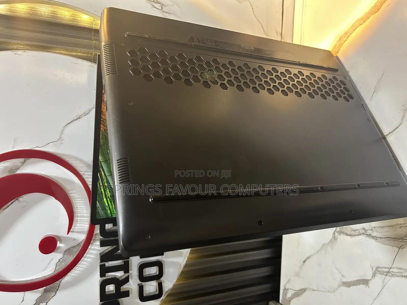 Laptop Alienware Area-51m 32GB AMD Ryzen 5 SSD 2T