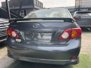 Toyota Corolla S 4dr Sedan (1.8L 4cyl 4A) 2010 Gray