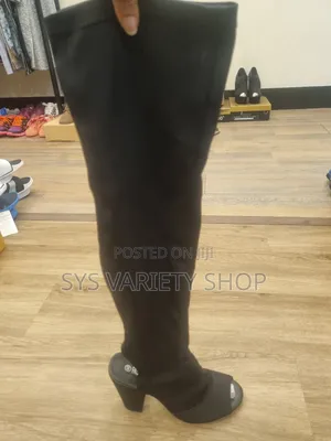 Tulipano High Knee Peep Toe