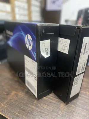 New Laptop HP 16GB Qualcomm Snapdragon X Elite SSD 512GB
