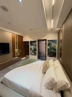 Ultra Luxurious 1 Bedroom Smart Penthouse + Swimming Pool Gym