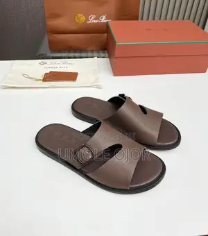 Plam Slippers