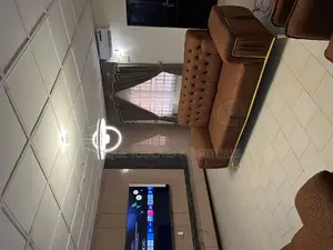 Luxurious Executive Brown Living Room Sofa